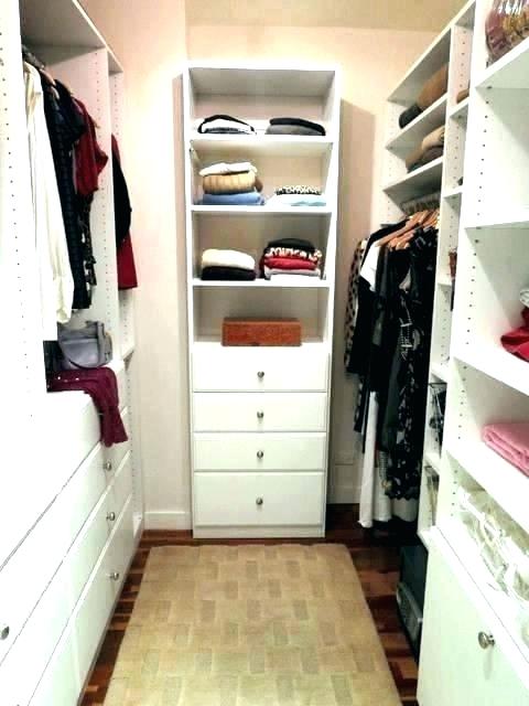 Wardrobe Untuk Ruang kecil