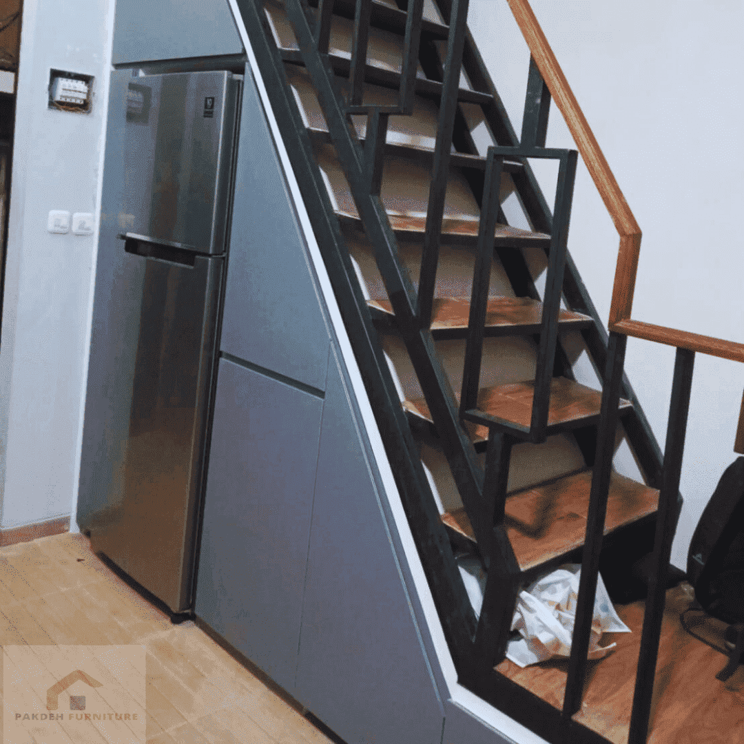 Model lemari bawah tangga